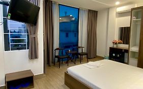 Khách Sạn Hoa Phượng